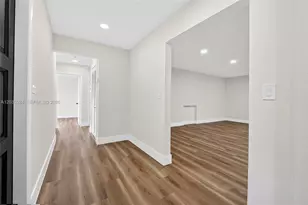 1170 NW 87th St, Miami, FL 33150 - Photo 10