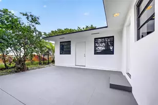 1170 NW 87th St, Miami, FL 33150 - Photo 68