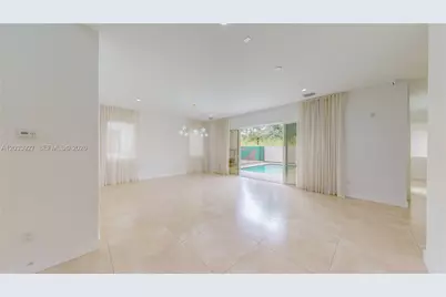 9980 NW 74th Ter #9980, Doral, FL 33178 - Photo 10