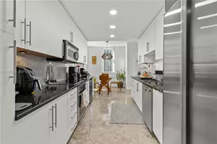 901 Brickell Key Bl, Miami, FL 33131 - Photo 8