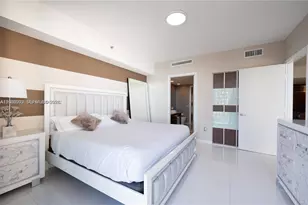 485 Brickell Ave, Miami, FL 33131 - Photo 18
