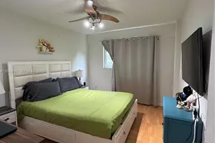 645 NE 121st St, North Miami, FL 33161 - Photo 10