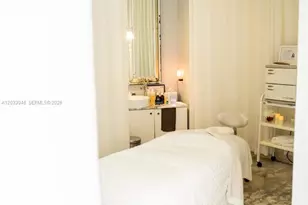 475 Brickell Ave, Miami, FL 33131 - Photo 38