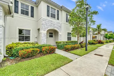 1791 SE 27th Ter #1791, Homestead, FL 33035 - Photo 2