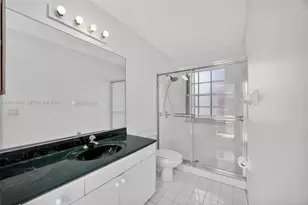 685 SW 198th Terrace, Pembroke Pines, FL 33029 - Photo 24