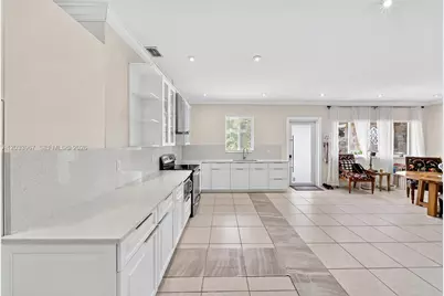 8250 SW 118th Ter, Miami, FL 33156 - Photo 14