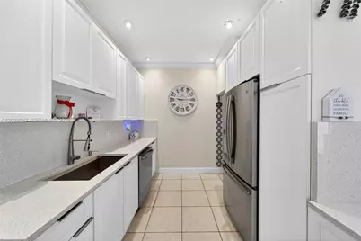 8250 SW 118th Ter, Miami, FL 33156 - Photo 18