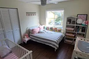 320 SW 99th Ave, Pembroke Pines, FL 33025 - Photo 12