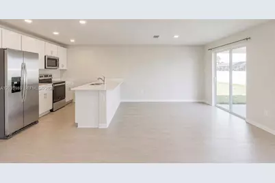 8030 Olive Circle, Labelle, FL 33935 - Photo 2