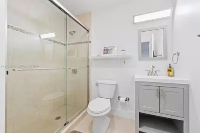 9780 SW 19th St, Miami, FL 33165 - Photo 20