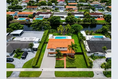 9780 SW 19th St, Miami, FL 33165 - Photo 2