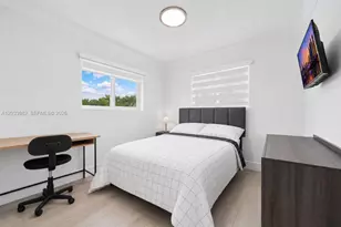 9780 SW 19th St, Miami, FL 33165 - Photo 18