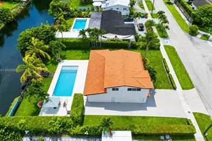9780 SW 19th St, Miami, FL 33165 - Photo 32