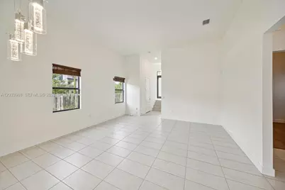 7635 NW 103rd Pl, Doral, FL 33178 - Photo 24