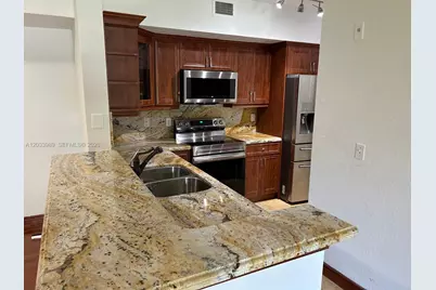 2516 Centergate Dr #102, Miramar, FL 33025 - Photo 12
