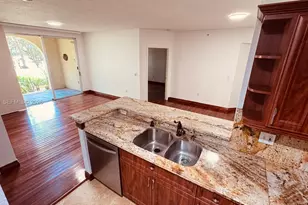 2516 Centergate Dr, Miramar, FL 33025 - Photo 4