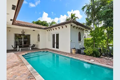 1223 Jackson St, Hollywood, FL 33019 - Photo 32