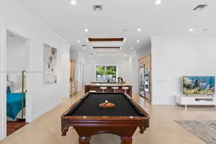 1223 Jackson St, Hollywood, FL 33019 - Photo 4