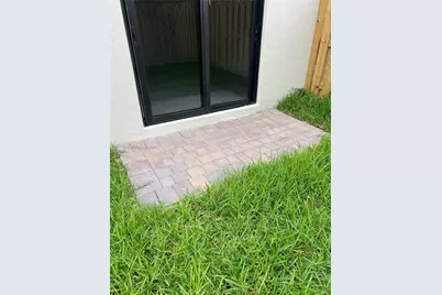 20 NW 15th Ct, Florida City, FL 33034 - Photo 10