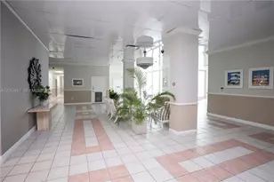 7135 Collins Ave, Miami Beach, FL 33141 - Photo 56