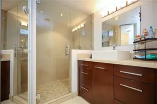 7135 Collins Ave, Miami Beach, FL 33141 - Photo 58