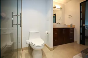 7135 Collins Ave, Miami Beach, FL 33141 - Photo 40