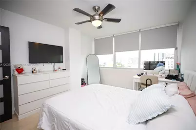 7135 Collins Ave #735, Miami Beach, FL 33141 - Photo 34
