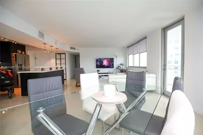 7135 Collins Ave #735, Miami Beach, FL 33141 - Photo 12