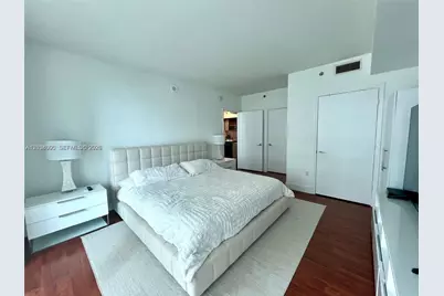 500 Brickell Ave #1410, Miami, FL 33131 - Photo 16
