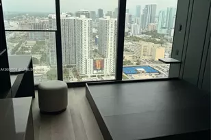 20 NE 11th St, Miami, FL 33132 - Photo 16