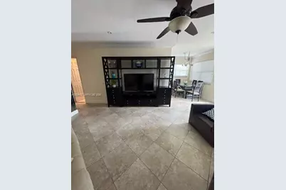 500 Layne Blvd #20, Hallandale Beach, FL 33009 - Photo 2