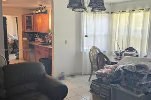 950 SW 95 Terrace, Pembroke Pines, FL 33025 - Photo 10