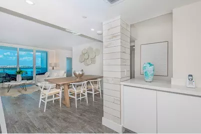 2301 Collins Ave #926, Miami Beach, FL 33139 - Photo 4