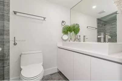 2301 Collins Ave #926, Miami Beach, FL 33139 - Photo 20