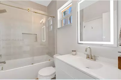 375 SW 16th St #1, Boca Raton, FL 33432 - Photo 22