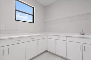 9523 Royal Woods Manor, Boca Raton, FL 33434 - Photo 34