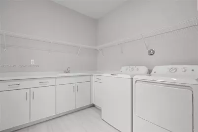 9523 Royal Woods Mnr, Boca Raton, FL 33434 - Photo 66