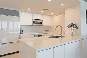 17201 Collins Ave, Sunny Isles Beach, FL 33160 - Photo 8