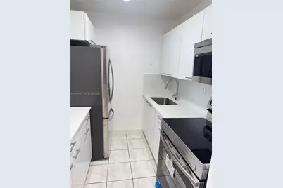677 SW 9th Ave #407, Miami, FL 33130 - Photo 6