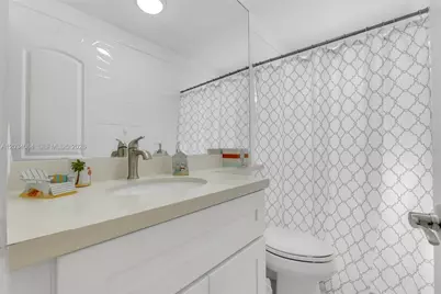 1000 N 17th Ave, Hollywood, FL 33020 - Photo 22