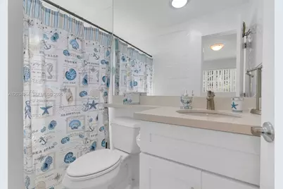 1000 N 17th Ave, Hollywood, FL 33020 - Photo 18