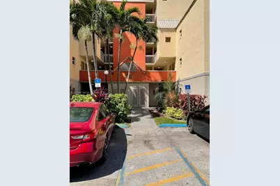 8373 Lake Dr #106, Doral, FL 33166 - Photo 1