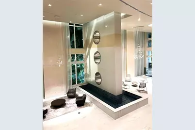 41 SE 5th St #911, Miami, FL 33131 - Photo 50