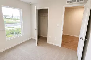 544 Ilaria Ct, Lehigh Acres, FL 33936 - Photo 10