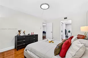700 SW 128th Ave, Pembroke Pines, FL 33027 - Photo 22