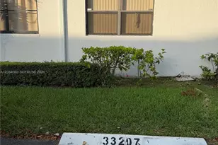 9429 Fontainebleau Blvd, Miami, FL 33172 - Photo 40