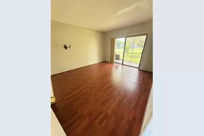 2200 Park Ln #105, Hollywood, FL 33021 - Photo 12