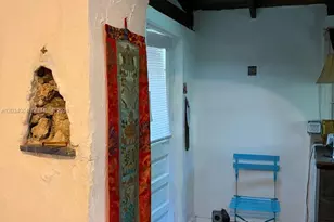 8238 NE 9th Ave, Miami, FL 33138 - Photo 48