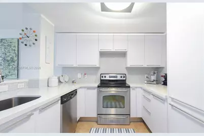3339 Virginia St #PH-22, Miami, FL 33133 - Photo 8