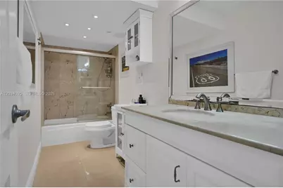 10275 Collins Ave #315, Bal Harbour, FL 33154 - Photo 18
